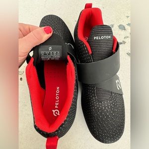 Peloton Altos Cycling Shoes 38.5